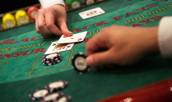 Mastering the Art of Buying Casino Poker Chips Online: A Step-by-Step Guide